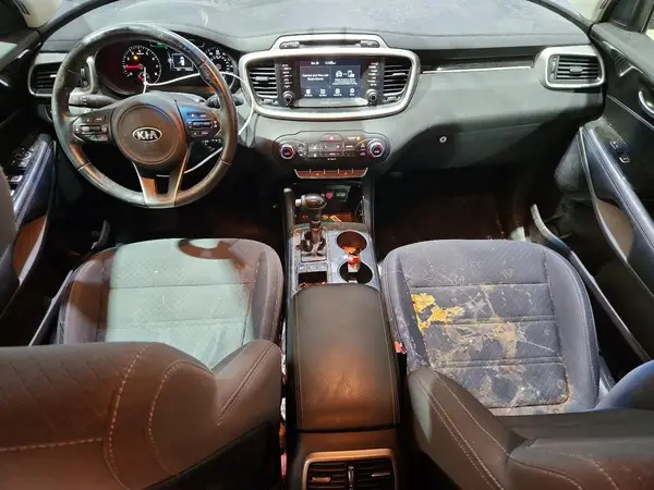 5XYPGDA30JG400887 2018 KIA SORENTO - Image 8