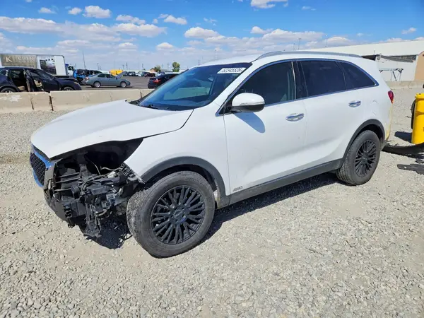 5XYPGDA30JG408990 2018 KIA SORENTO - Image 1