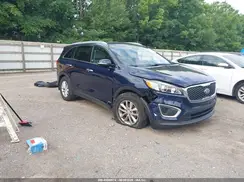 5XYPGDA30JG424915 2018 KIA SORENTO