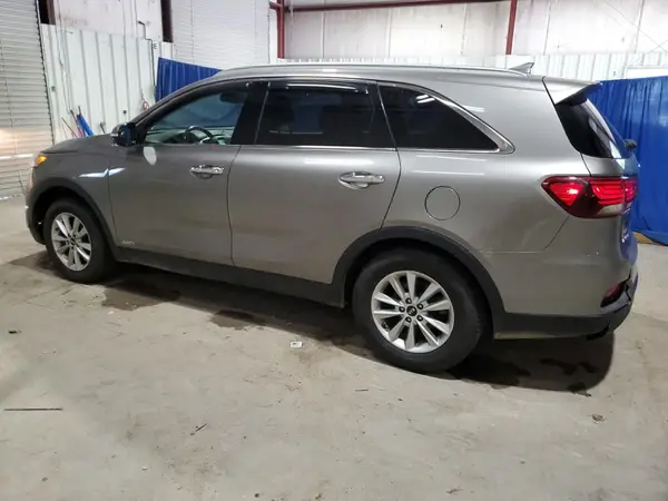 5XYPGDA30KG432837 2019 KIA SORENTO - Image 2
