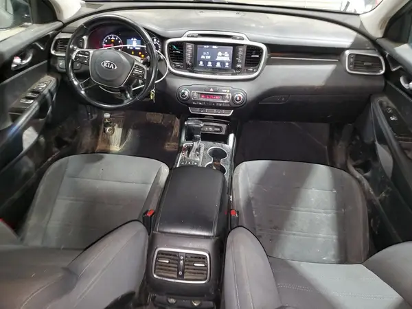 5XYPGDA30KG432837 2019 KIA SORENTO - Image 8
