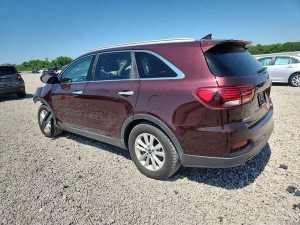 5XYPGDA30KG437472 2019 KIA SORENTO - Image 2