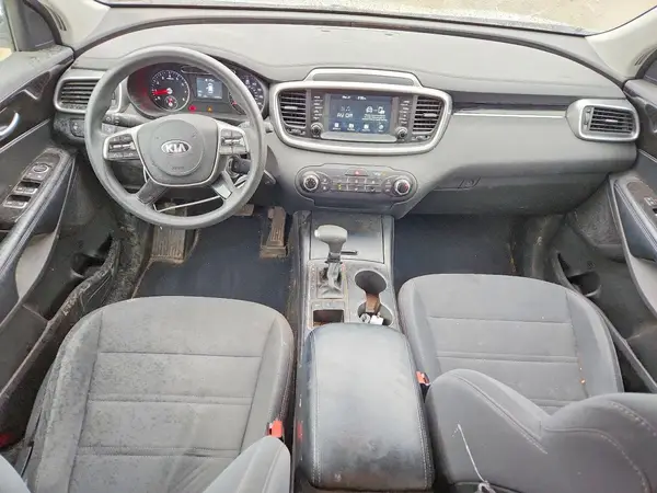 5XYPGDA30KG462839 2019 KIA SORENTO - Image 8