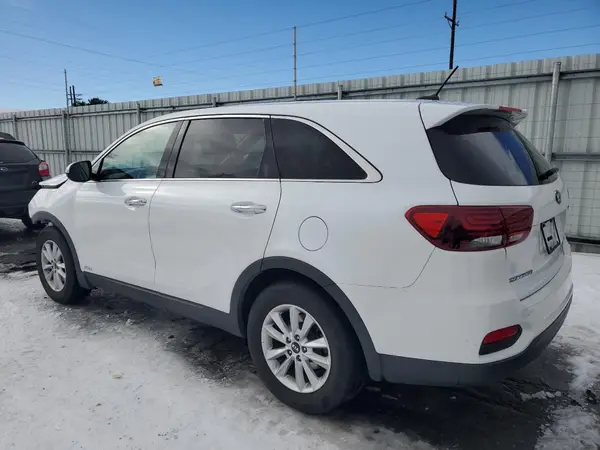 5XYPGDA30KG523655 2019 KIA SORENTO - Image 2