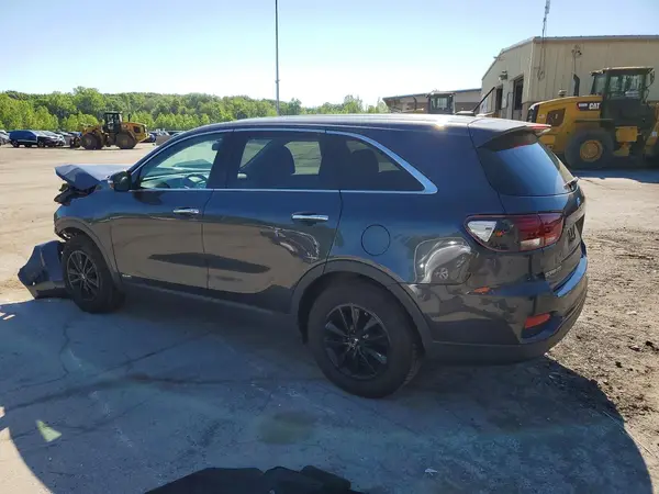 5XYPGDA30KG527110 2019 KIA SORENTO - Image 2