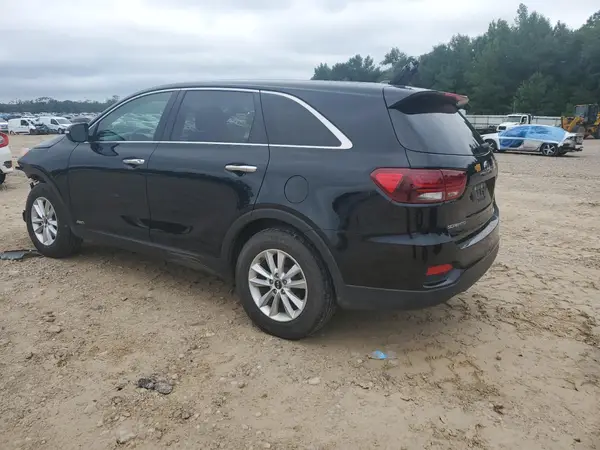 5XYPGDA30KG527298 2019 KIA SORENTO - Image 2