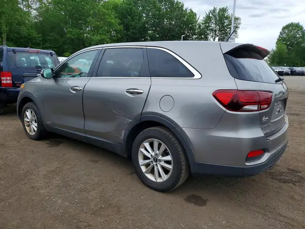 5XYPGDA30KG531769 2019 KIA SORENTO - Image 2
