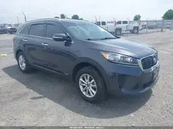 5XYPGDA30KG545753 2019 KIA SORENTO