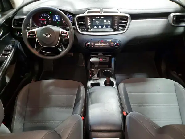 5XYPGDA30KG557174 2019 KIA SORENTO - Image 8