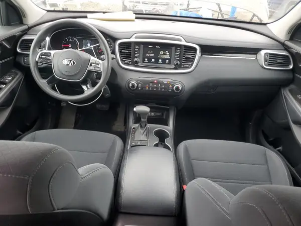 5XYPGDA30KG561273 2019 KIA SORENTO - Image 8