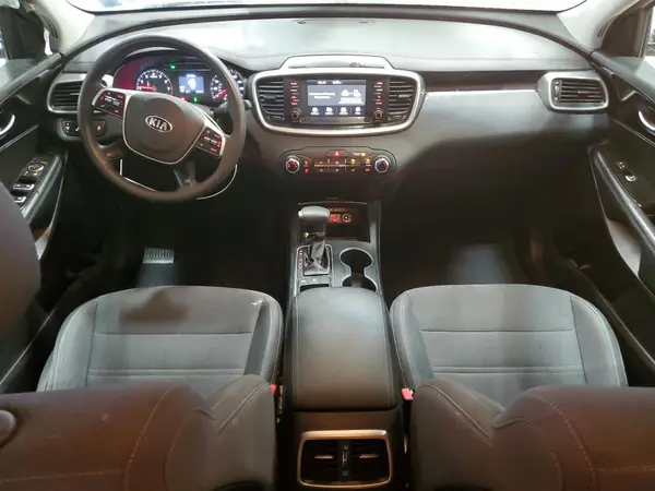 5XYPGDA30KG570104 2019 KIA SORENTO - Image 8