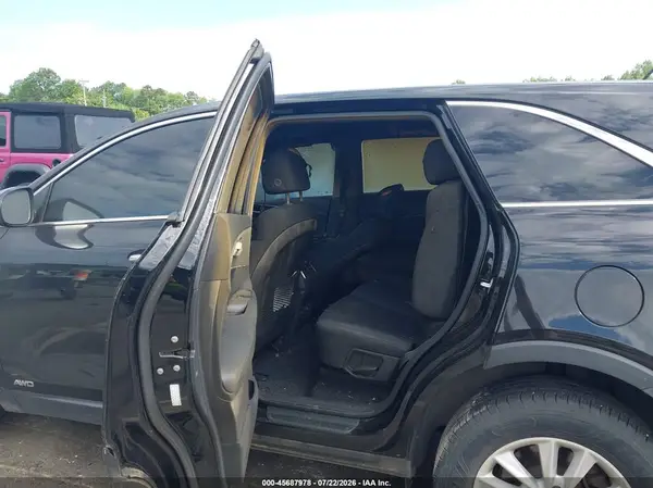 5XYPGDA30KG570958 2019 KIA SORENTO - Image 8