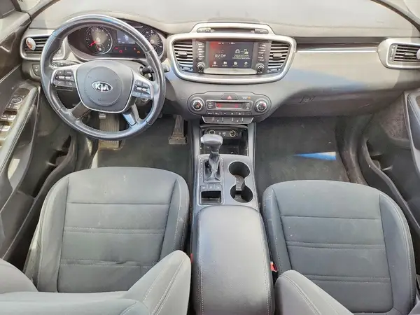 5XYPGDA30KG590191 2019 KIA SORENTO - Image 8