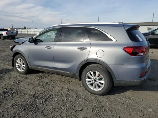 5XYPGDA30KG603182 2019 KIA SORENTO - Image 2