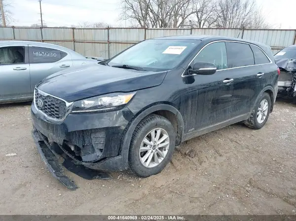 5XYPGDA30LG638712 2020 KIA SORENTO - Image 2