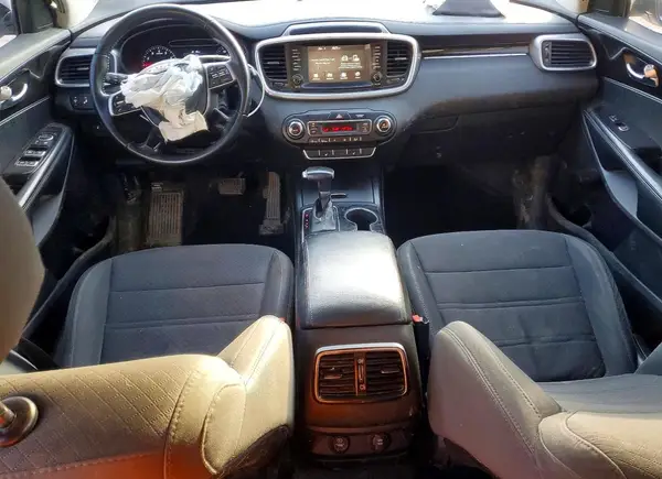 5XYPGDA30LG648527 2020 KIA SORENTO - Image 8