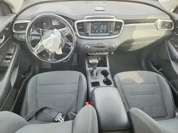 5XYPGDA30LG650682 2020 KIA SORENTO - Image 8