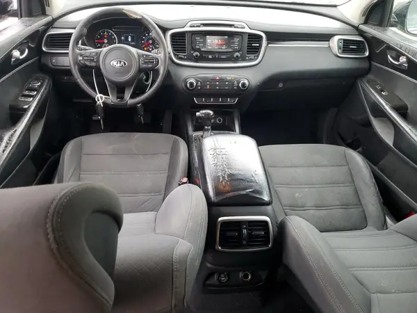 5XYPGDA31GG018795 2016 KIA SORENTO - Image 8