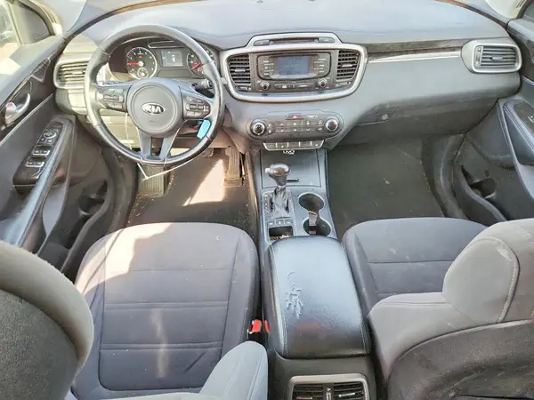 5XYPGDA31GG020529 2016 KIA SORENTO - Image 8