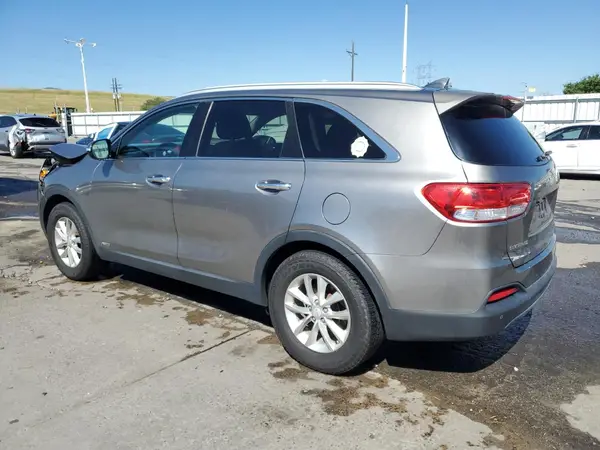 5XYPGDA31GG022796 2016 KIA SORENTO - Image 2