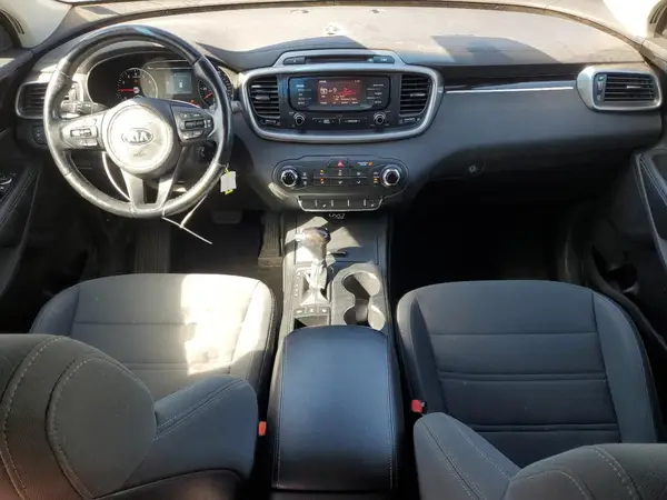 5XYPGDA31GG022796 2016 KIA SORENTO - Image 8