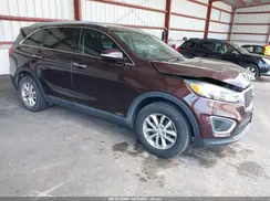 5XYPGDA31GG025732 2016 KIA SORENTO
