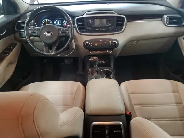 5XYPGDA31GG027044 2016 KIA SORENTO - Image 8