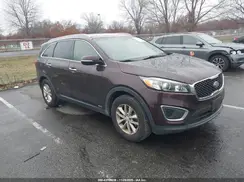 5XYPGDA31GG031532 2016 KIA SORENTO