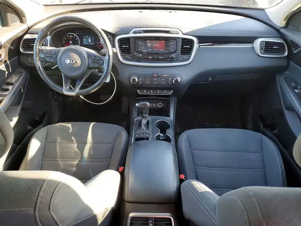 5XYPGDA31GG037332 2016 KIA SORENTO - Image 8
