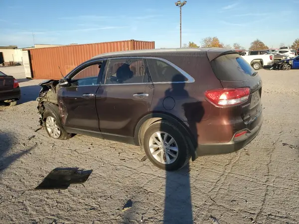5XYPGDA31GG037444 2016 KIA SORENTO - Image 2