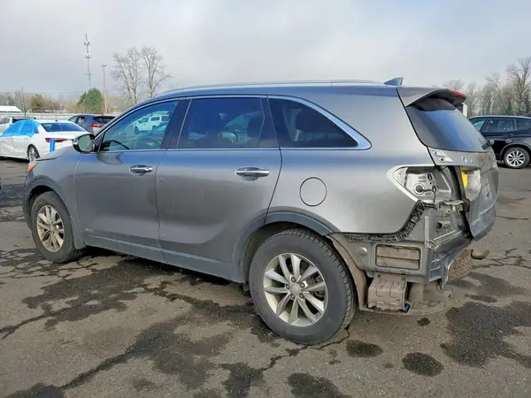 5XYPGDA31GG040943 2016 KIA SORENTO - Image 2
