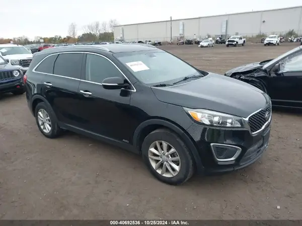 5XYPGDA31GG043616 2016 KIA SORENTO - Image 1