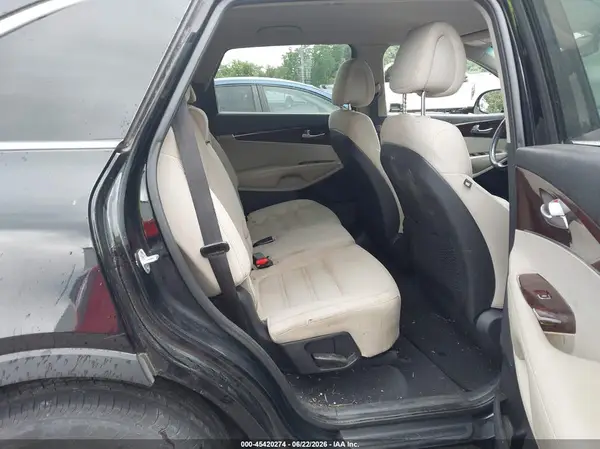 5XYPGDA31GG044250 2016 KIA SORENTO - Image 8