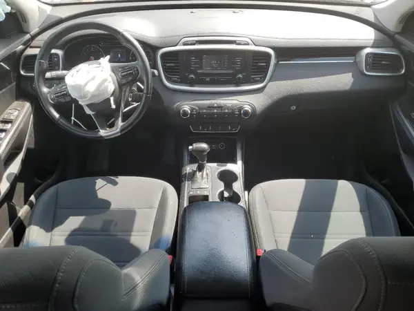 5XYPGDA31GG051697 2016 KIA SORENTO - Image 8