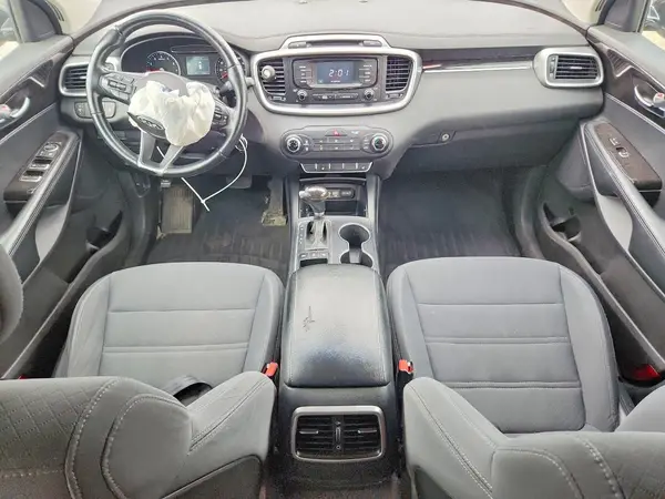 5XYPGDA31GG054003 2016 KIA SORENTO - Image 8