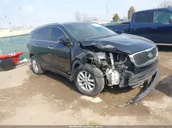 5XYPGDA31GG054776 2016 KIA SORENTO