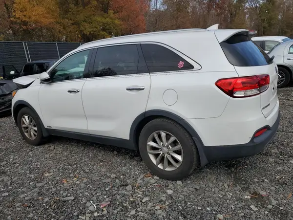 5XYPGDA31GG058214 2016 KIA SORENTO - Image 2