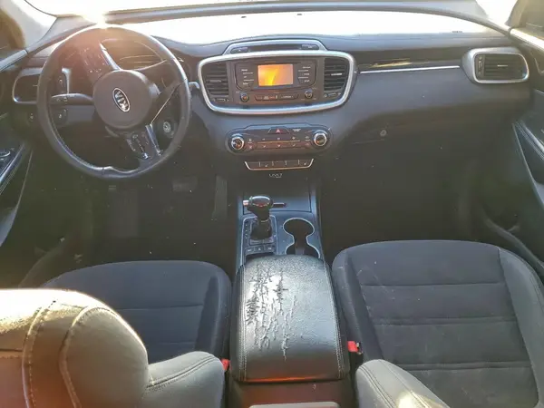 5XYPGDA31GG067432 2016 KIA SORENTO - Image 8
