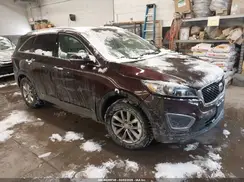 5XYPGDA31GG070363 2016 KIA SORENTO