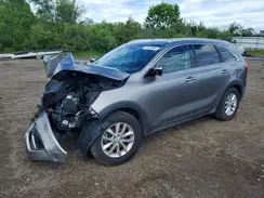 5XYPGDA31GG089186 2016 KIA SORENTO