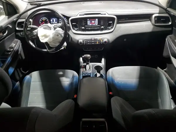 5XYPGDA31GG102955 2016 KIA SORENTO - Image 8