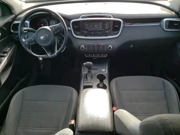5XYPGDA31GG110182 2016 KIA SORENTO - Image 8