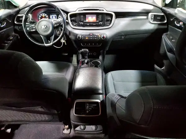 5XYPGDA31GG136717 2016 KIA SORENTO - Image 8