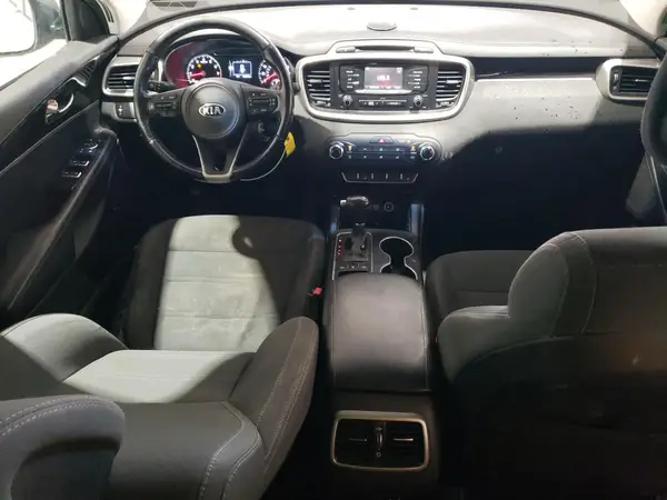 5XYPGDA31GG143604 2016 KIA SORENTO - Image 8