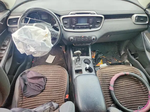 5XYPGDA31GG147362 2016 KIA SORENTO - Image 8