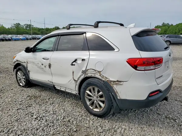 5XYPGDA31GG152139 2016 KIA SORENTO - Image 2