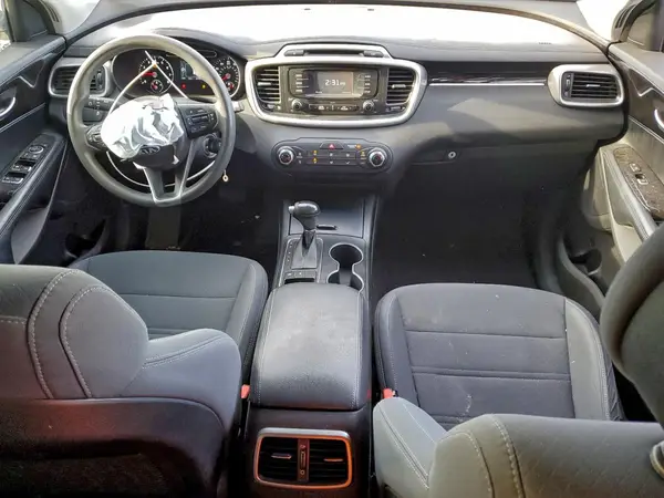 5XYPGDA31GG169572 2016 KIA SORENTO - Image 8