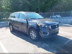 5XYPGDA31HG237404 2017 KIA SORENTO