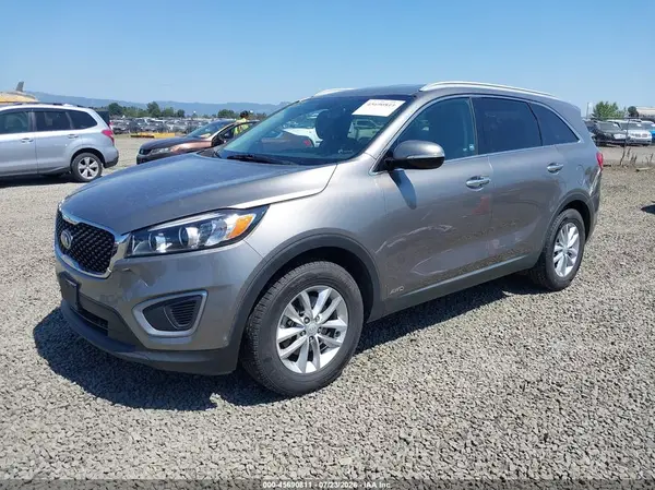 5XYPGDA31HG248290 2017 KIA SORENTO - Image 2