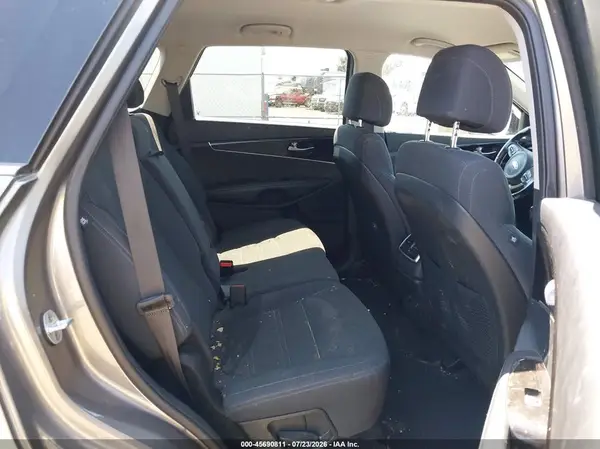 5XYPGDA31HG248290 2017 KIA SORENTO - Image 8